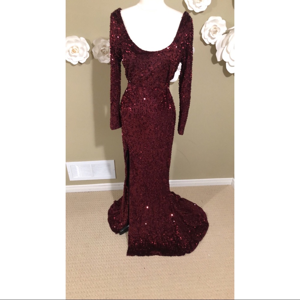 Maroon Long sleeved evening dress